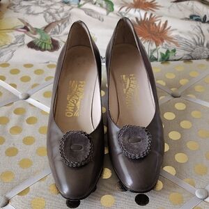 Salvatore Ferragamo Leather Women's Pumps Grey Size 8